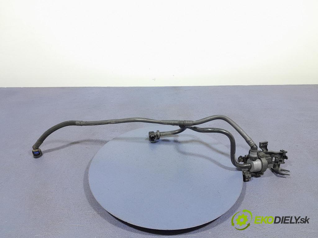 Bmw X7 2021 ventil Vákuum: 7636149