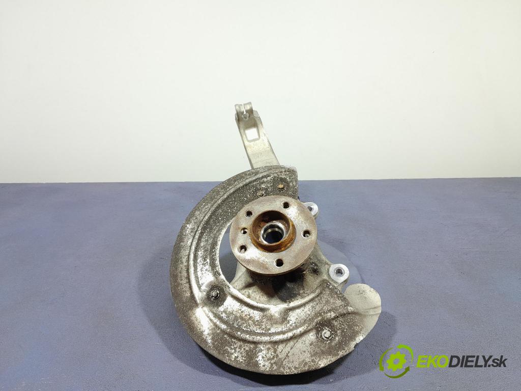 Bmw X7 2021 náboj levá 6876655