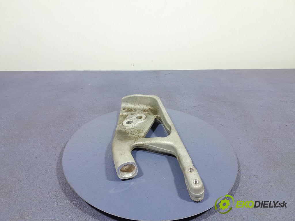 Bmw X7 2021 výztuha Čelní / stěna Přední 6878753