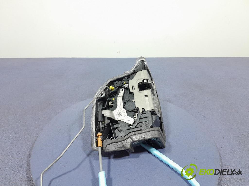 Bmw X7 2021 zámek dveře Zad: v pravo: 7477706