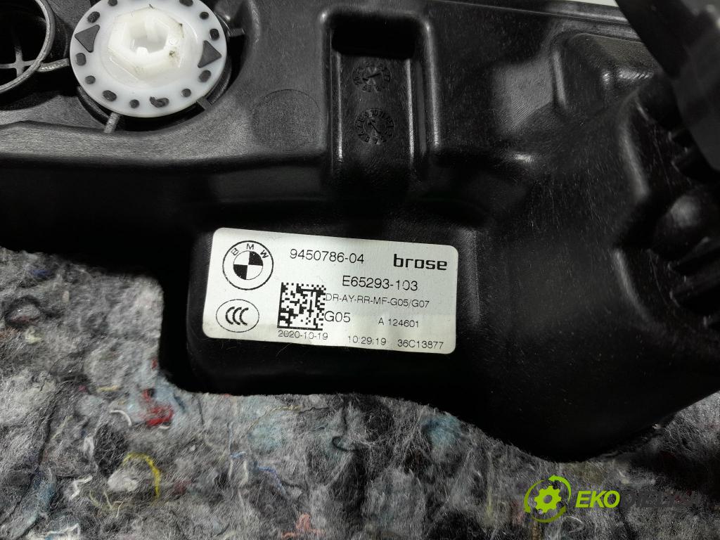 Bmw X7 2021 mechanismus stahování Sklenka: Zad: v pravo: 9450786