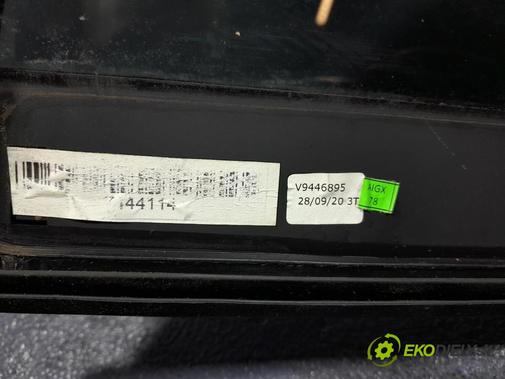 Bmw X7 2021 sklo dveře Zad: Práva: