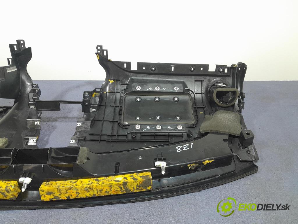 Opel Antara 2008 kokpit,přistrojova deska