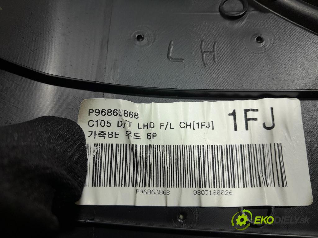 Opel Antara 2008 Tapacír: dveře před levá 