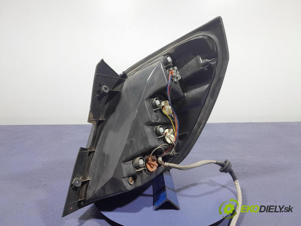 Opel Antara 2008 světlo Zad: levá Mimo: