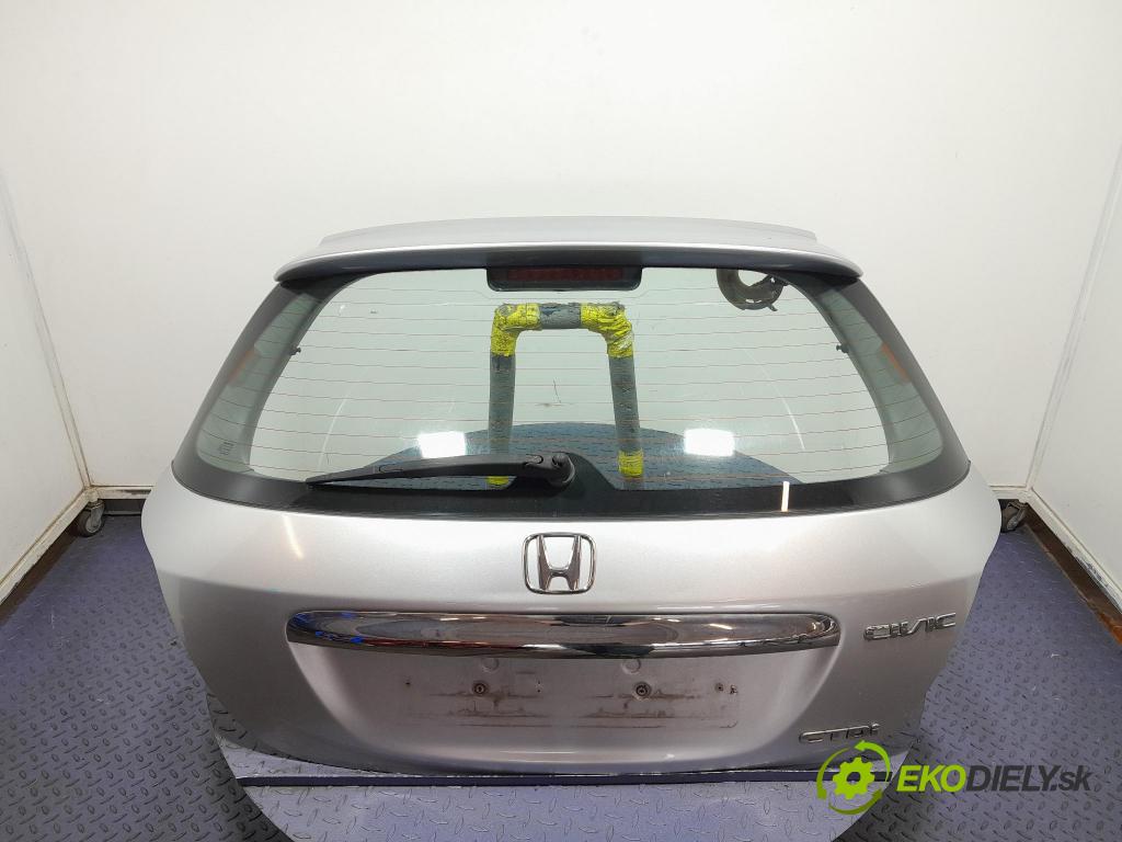 Honda Civic 2005 zadní dveře kufra: kufr
