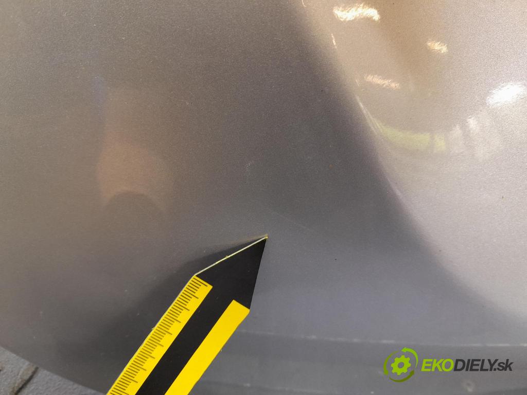 Honda Civic 2005 zadní dveře kufra: kufr