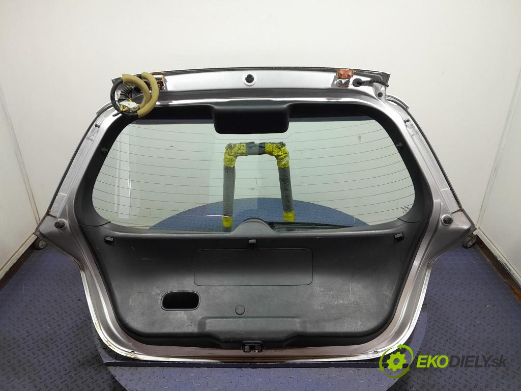 Honda Civic 2005 zadní dveře kufra: kufr