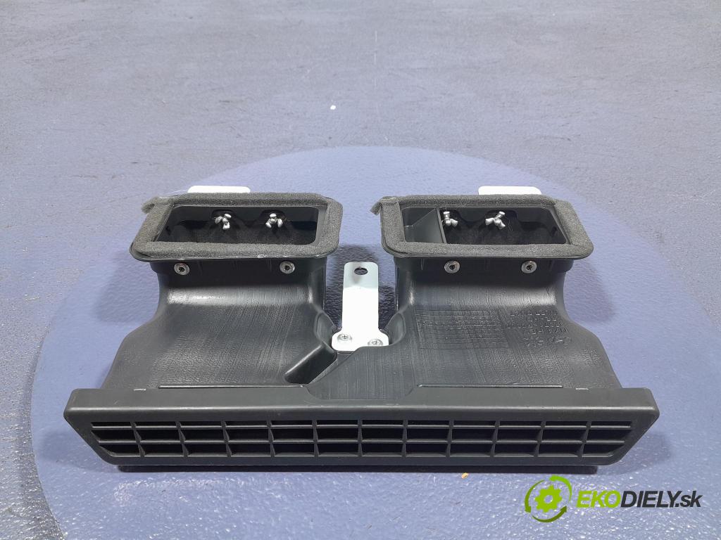 Hyundai Tucson 2024 Vstup: Vzduch: 37571-P0000