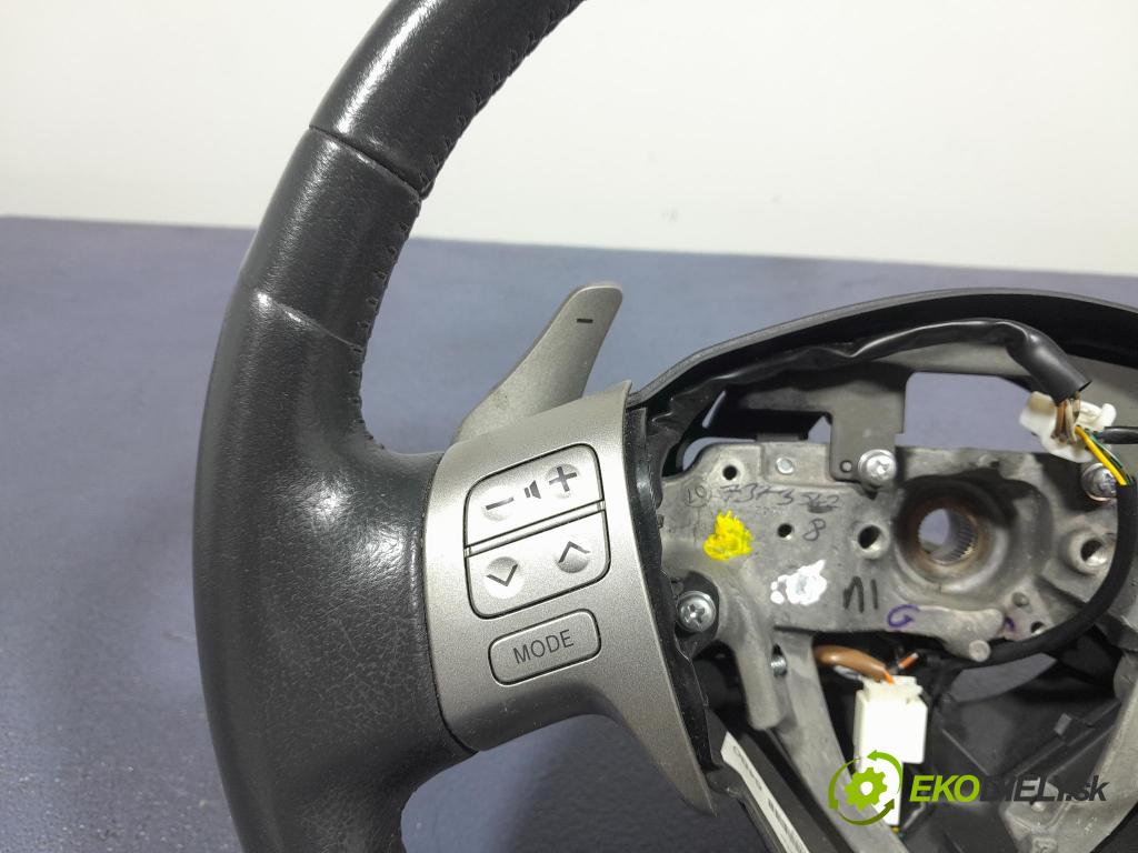 Toyota Auris 2007 volant 607095204