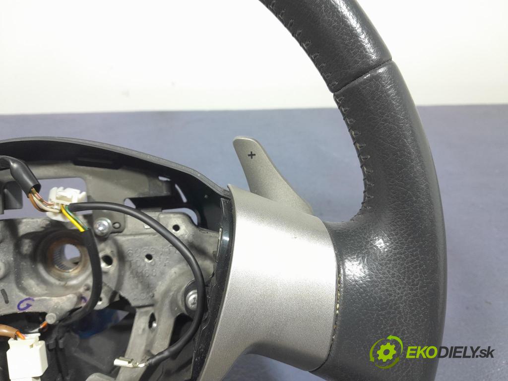 Toyota Auris 2007 volant 607095204