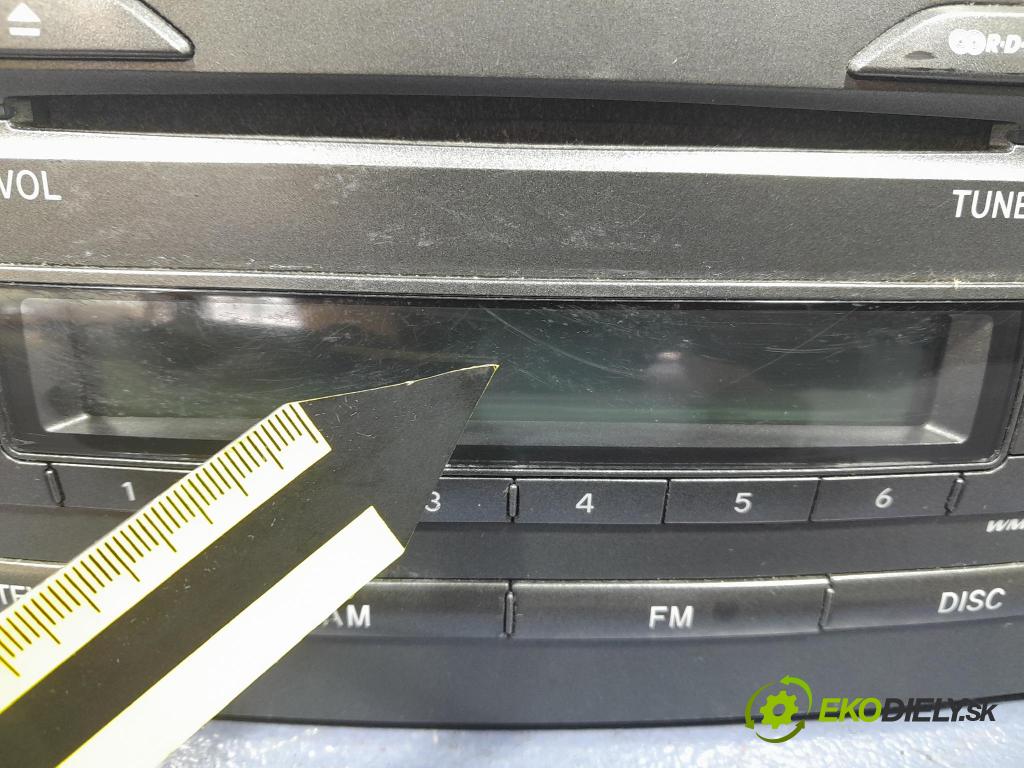 Toyota Auris 2007 Radio I Navigace: 86120-02520