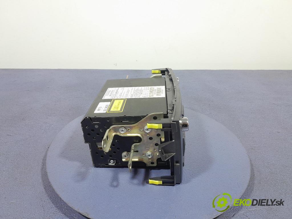 Toyota Auris 2007 Radio I Navigace: 86120-02520