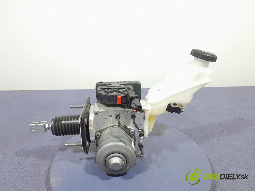 Hyundai Tucson 2024 servo Brzdy: 58500-CZAA0