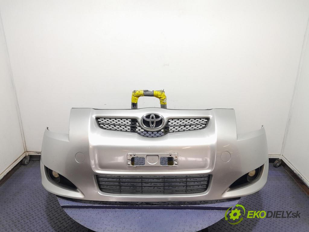 Toyota Auris 2007 nárazník Predné