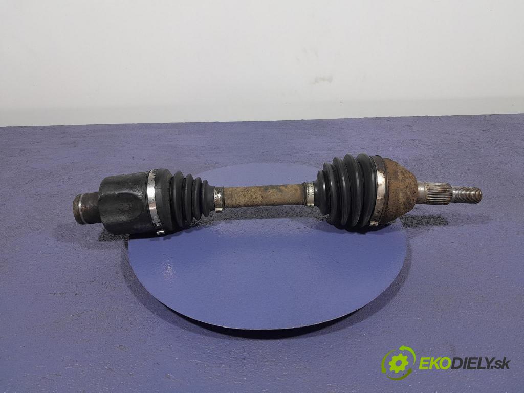 Opel Antara 2008 poloos Práva: před