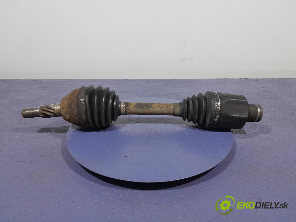 Opel Antara 2008 poloos Práva: před 