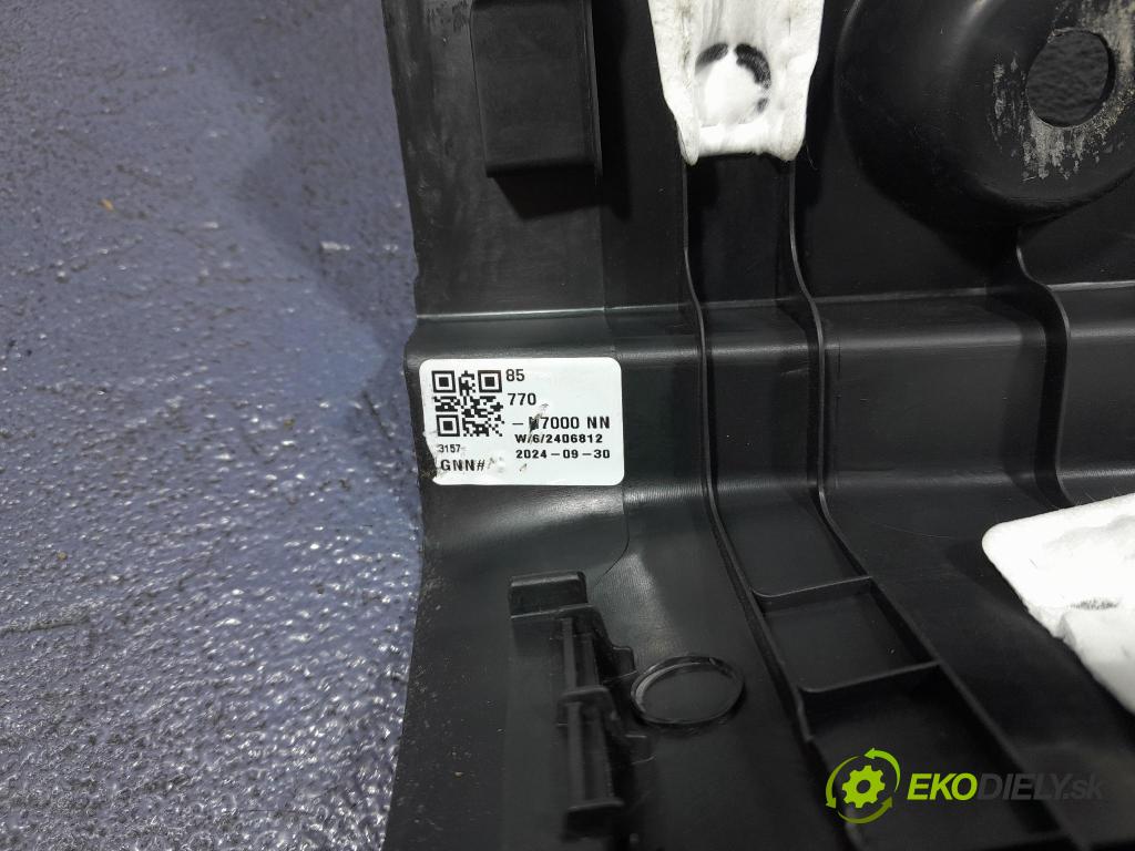 Hyundai Tucson 2024 kryt Plast: Interiéry: 85770-N7000