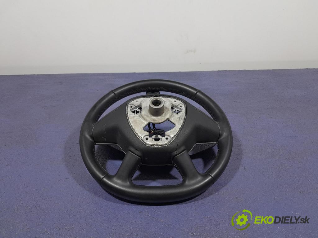 Dacia Duster 2023 volant 484001375R