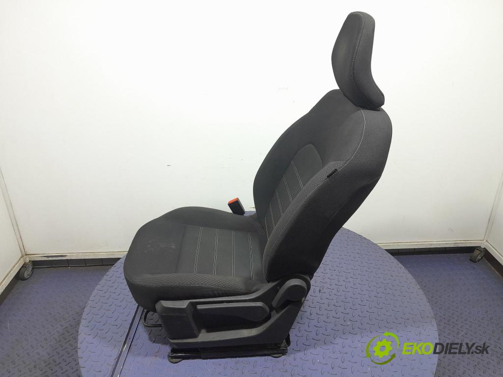 Dacia Duster 2023 Sedačka Ovládače: