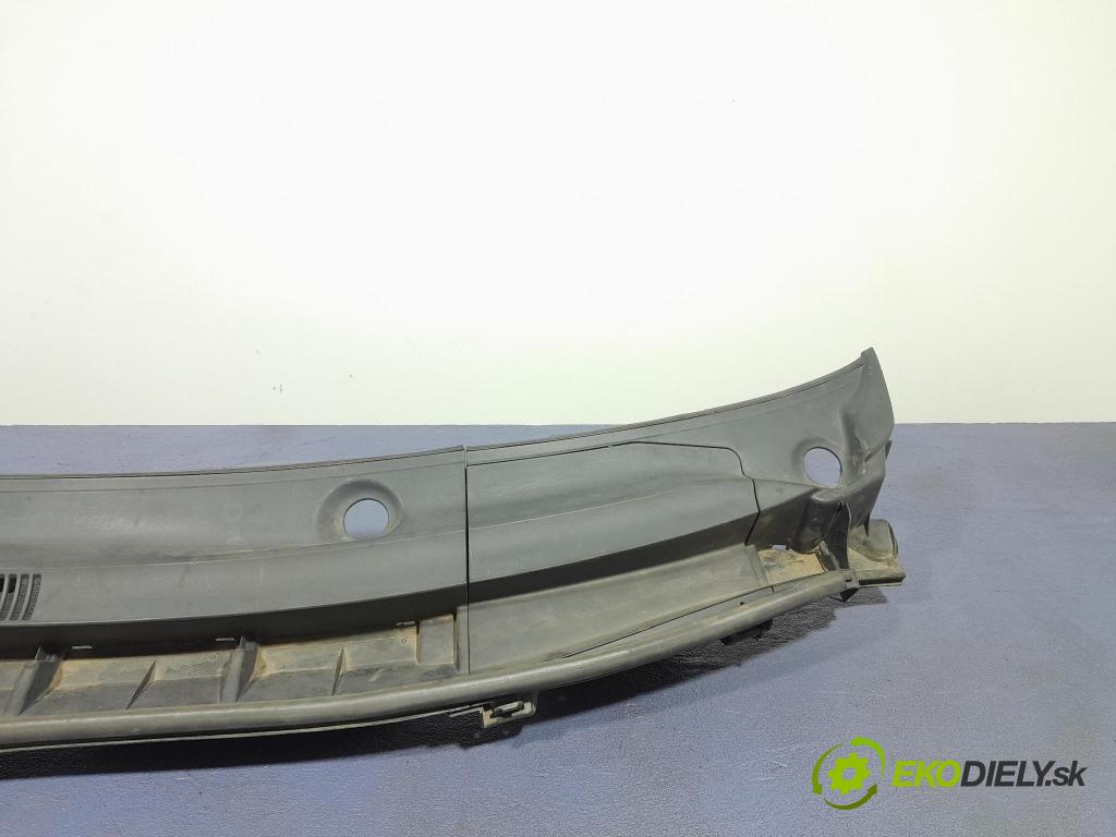 Toyota Auris 2007 torpédo 55781-02160