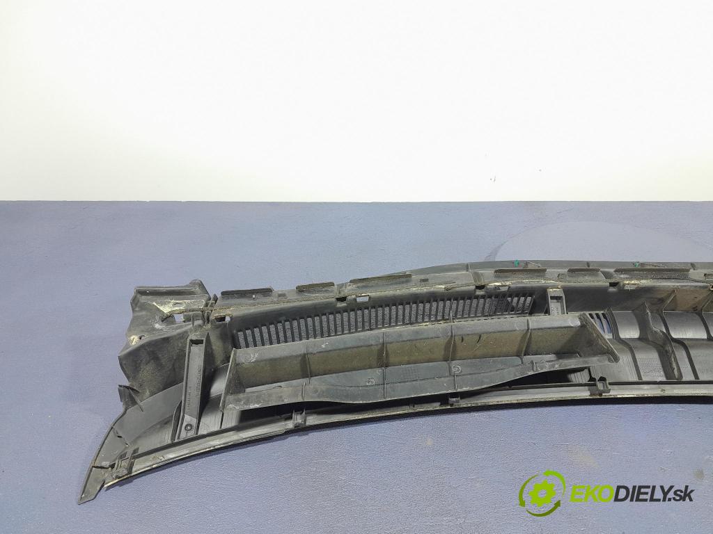 Toyota Auris 2007 torpédo 55781-02160