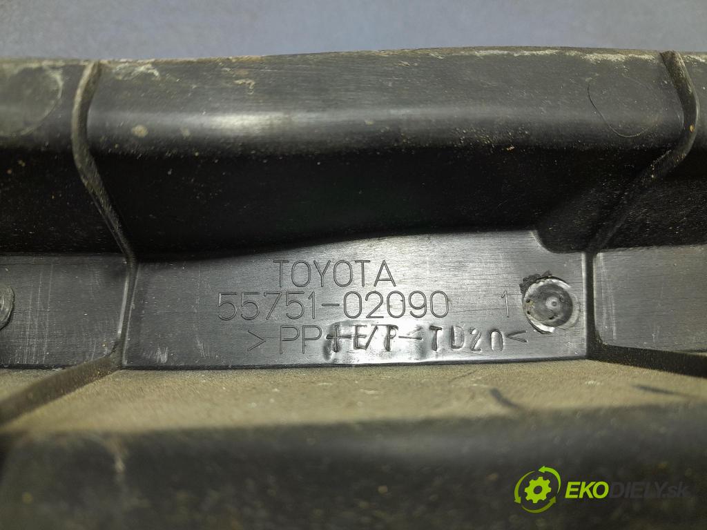 Toyota Auris 2007 torpédo 55781-02160