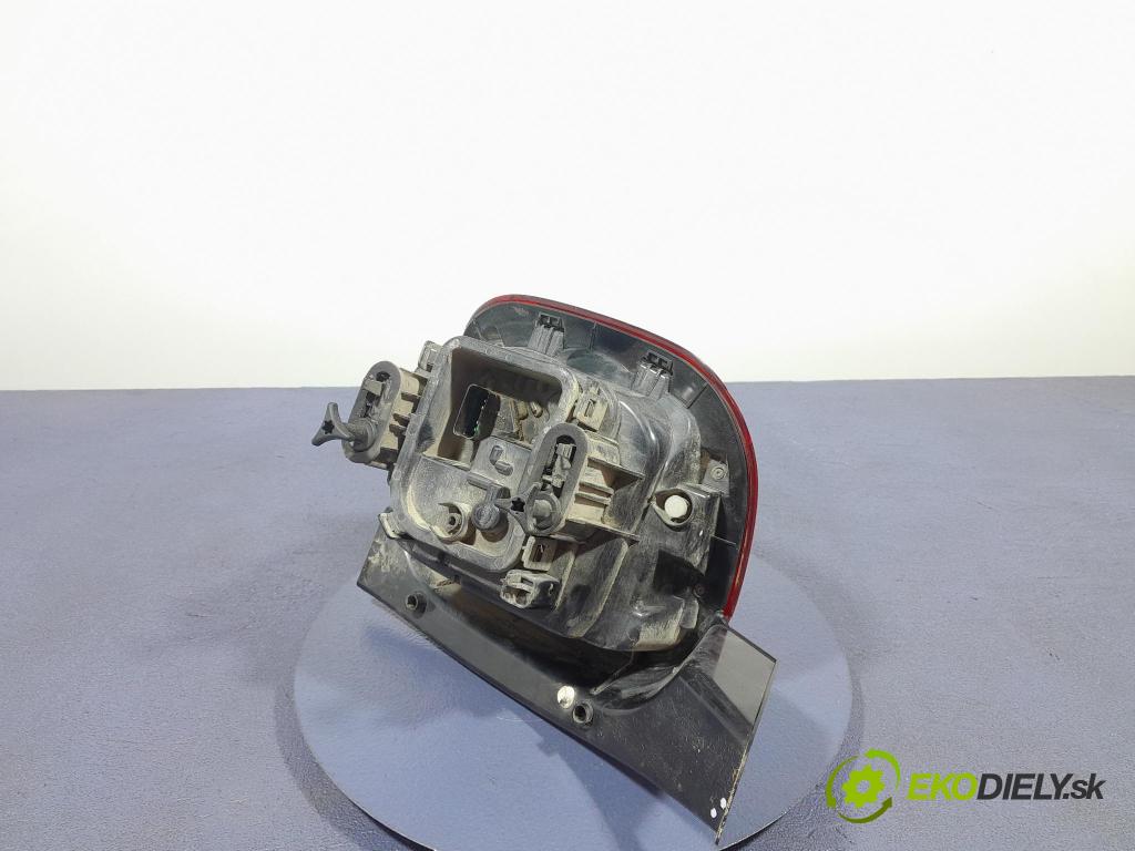 Dacia Duster 2023 svetlo / reflektor zad Prava: Vonkajsia: 265507316R