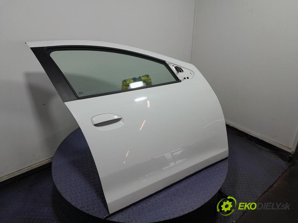 Dacia Duster 2023 dveře před prave