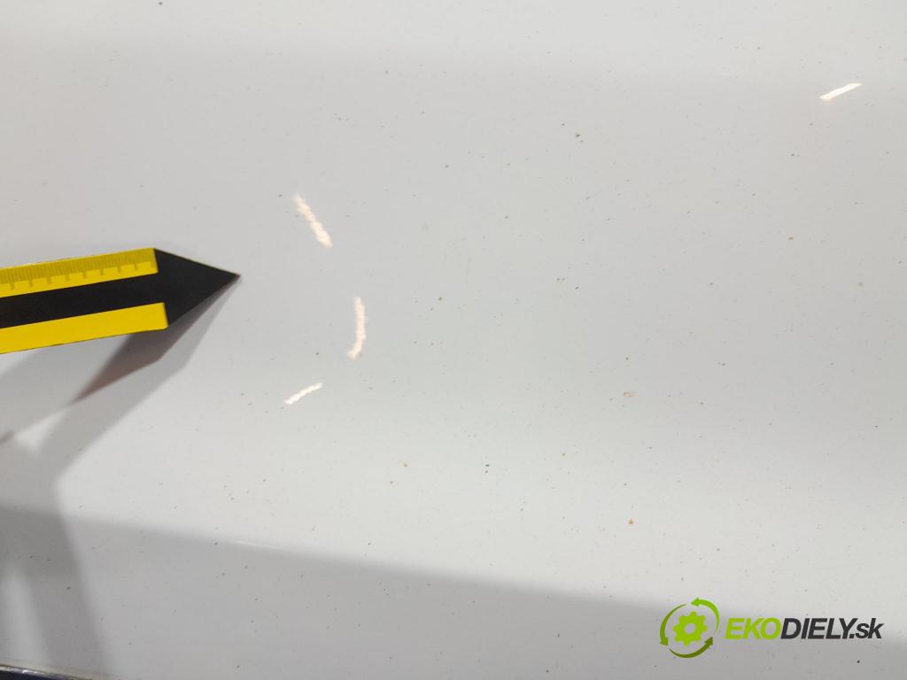 Dacia Duster 2023 dveře před prave