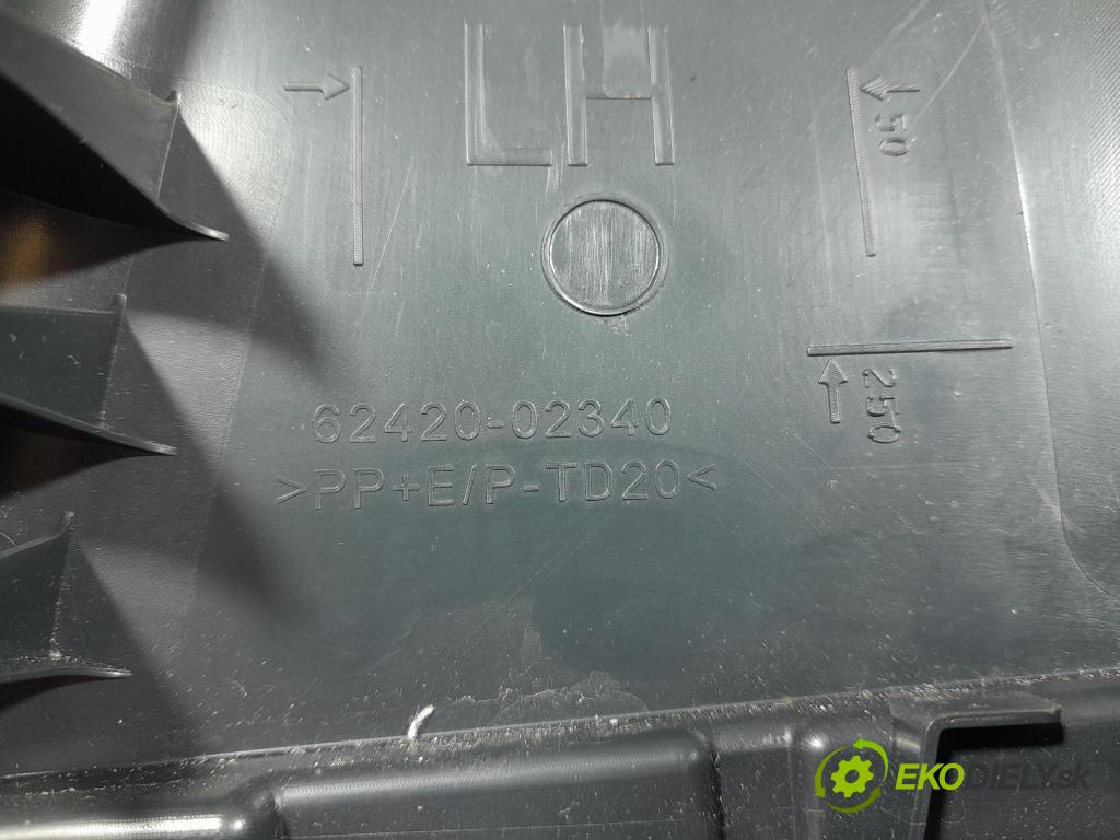 Toyota Corolla 2024 kryt Plast: Interiéry: 73024-02110