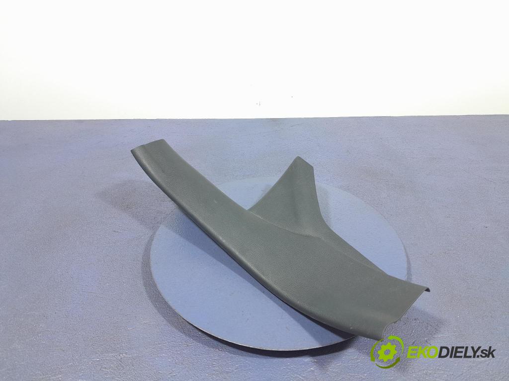 Toyota Corolla 2024 kryt Plast: Interiéry: 67918-02470