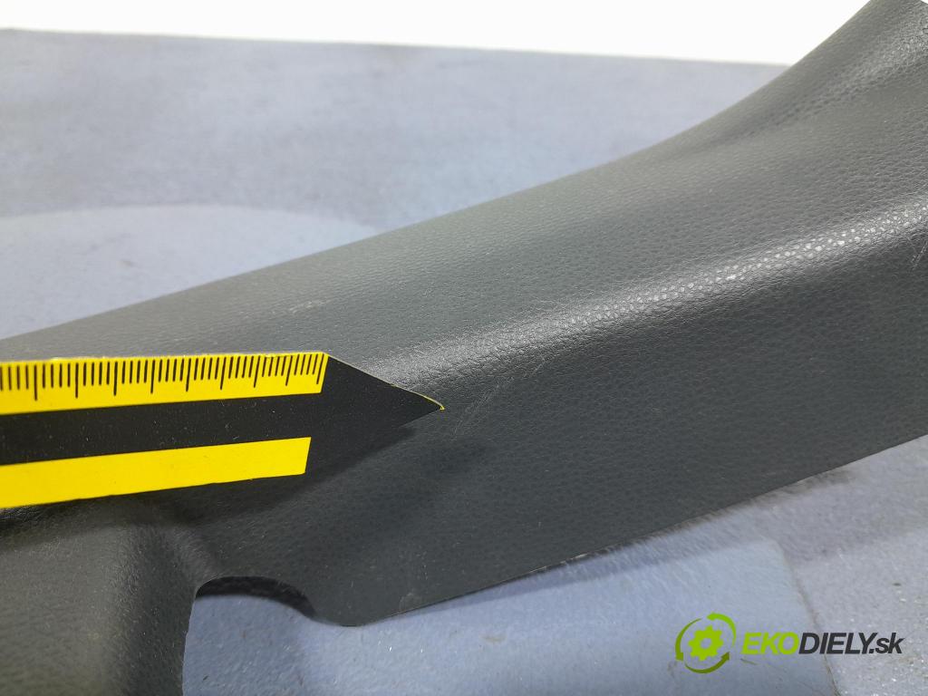 Toyota Corolla 2024 kryt Plast: Interiéry: 67918-02470
