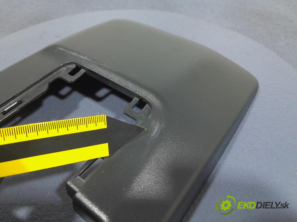 Toyota Corolla 2024 kryt Plast: Interiéry: 86466-02050