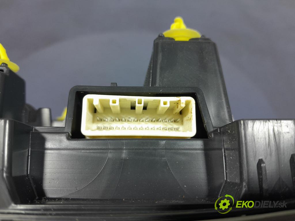 Toyota Corolla 2024 Lampy Uvnitř 1D111-351G