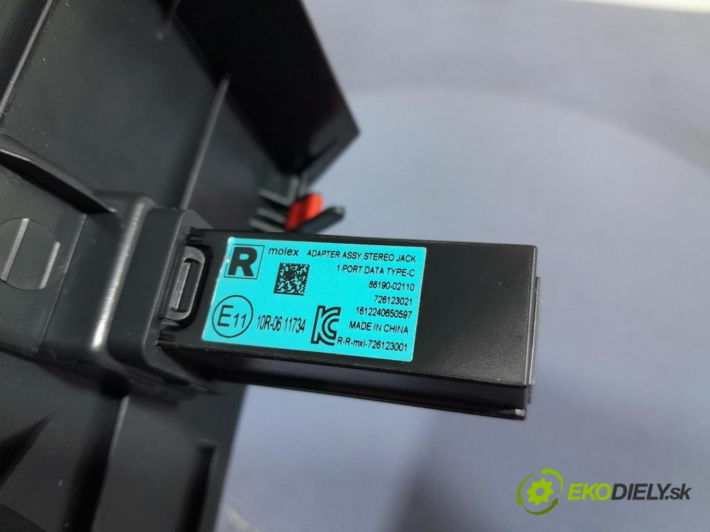 Toyota Corolla 2024 kryt Plast: Interiéry: 55434-02640