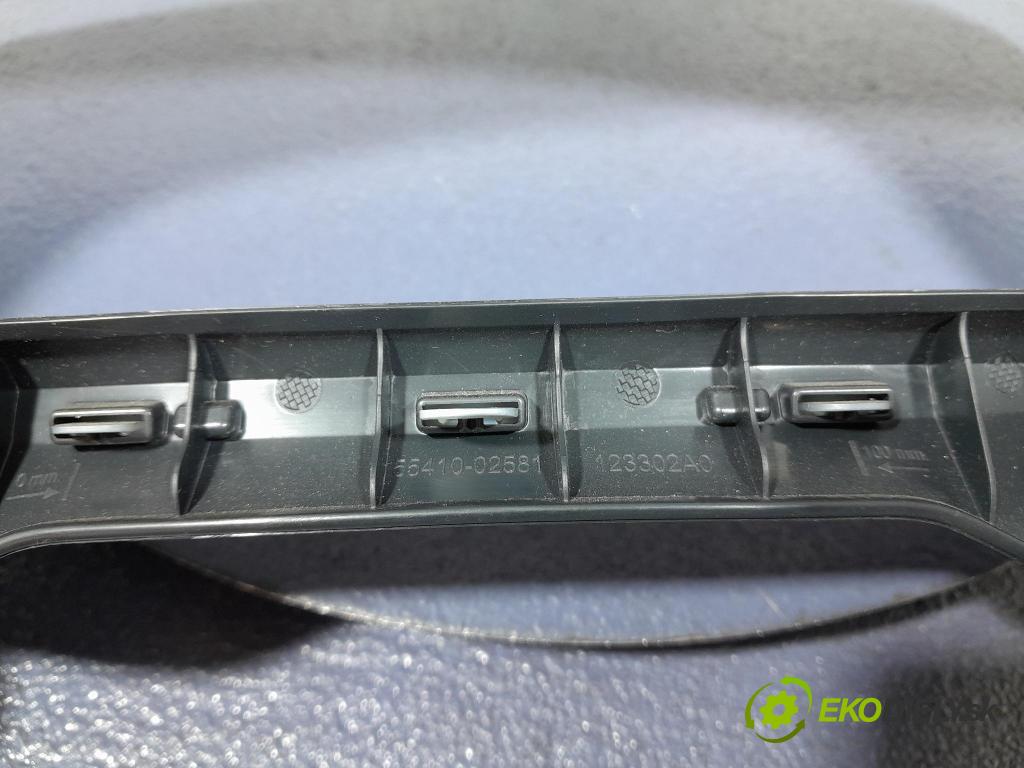 Toyota Corolla 2024 kryt Plast: Interiéry: 55410-02581