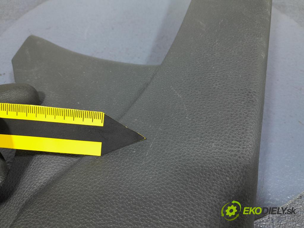 Toyota Corolla 2024 kryt Plast: Interiéry: 67917-02450