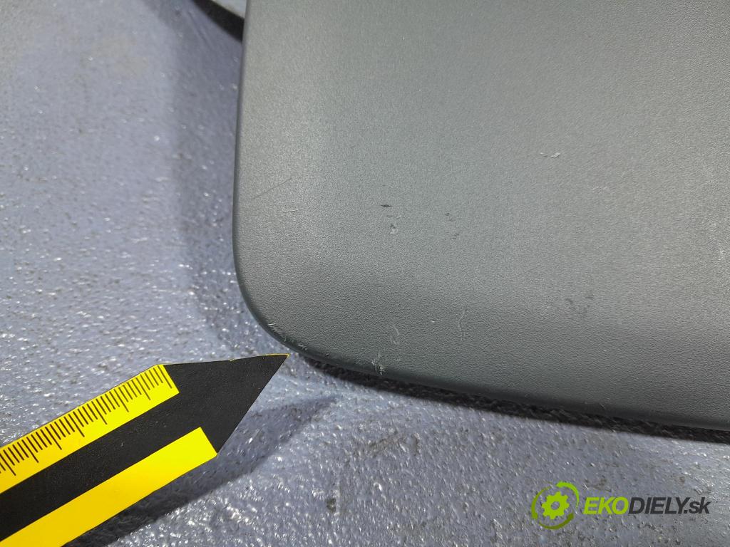 Toyota Corolla 2024 kryt Plast: Interiéry: 55422-02A40