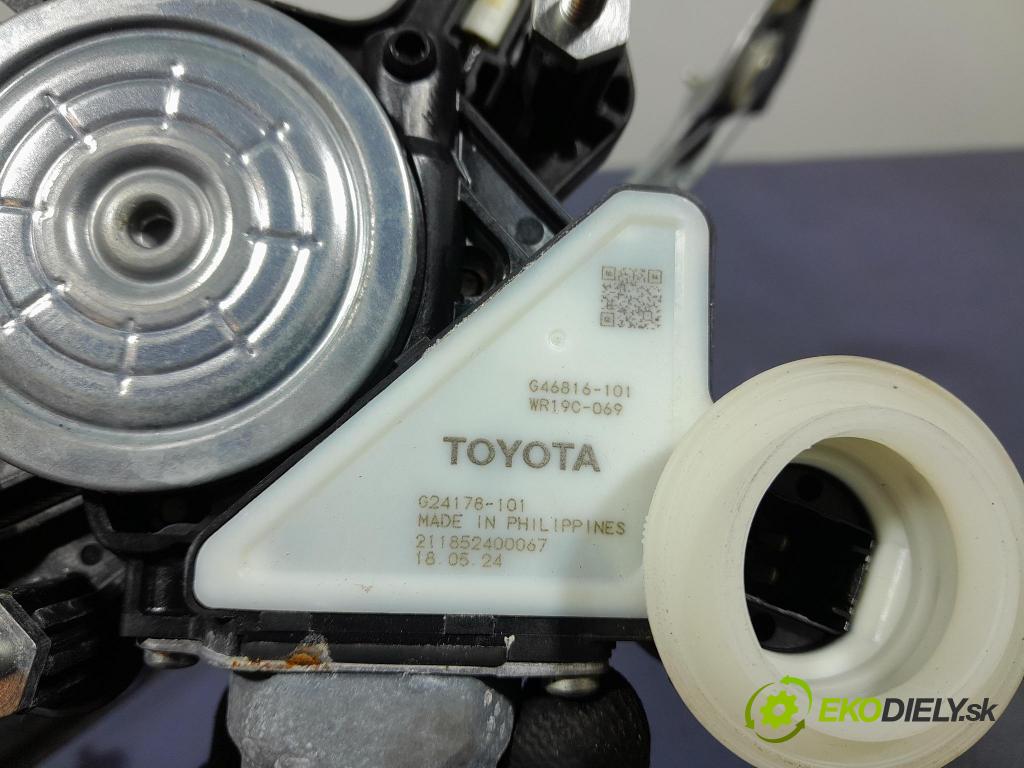 Toyota Corolla 2024 mechanismus stahování Sklenka: před v pravo: 69810-02792