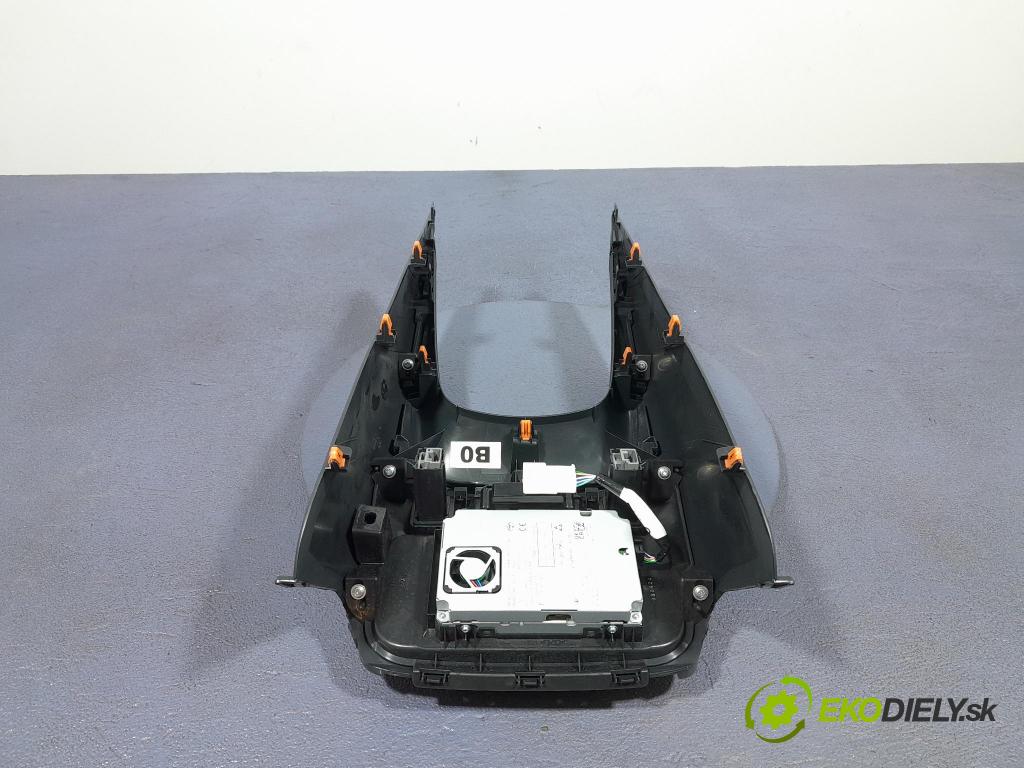 Toyota Corolla 2024 inštalácia Elektrický: 861C0-02081