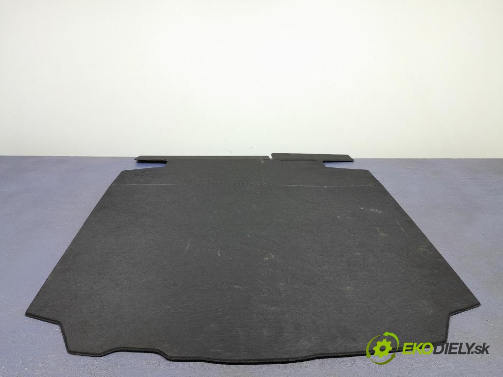 Toyota Corolla 2024 koberec do auta 64771-02520