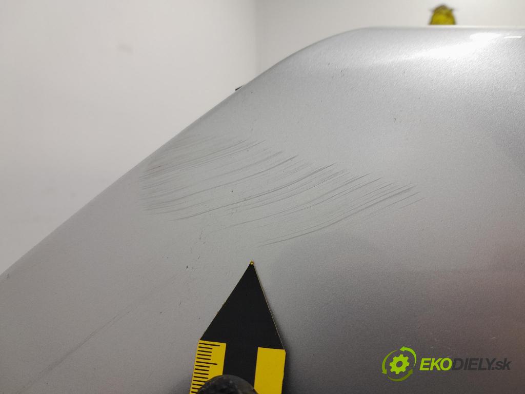 Opel Meriva 2008 nárazník před