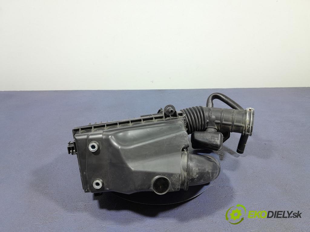 Toyota Corolla 2024 obal Filtra: Vzduch: 17701-24440