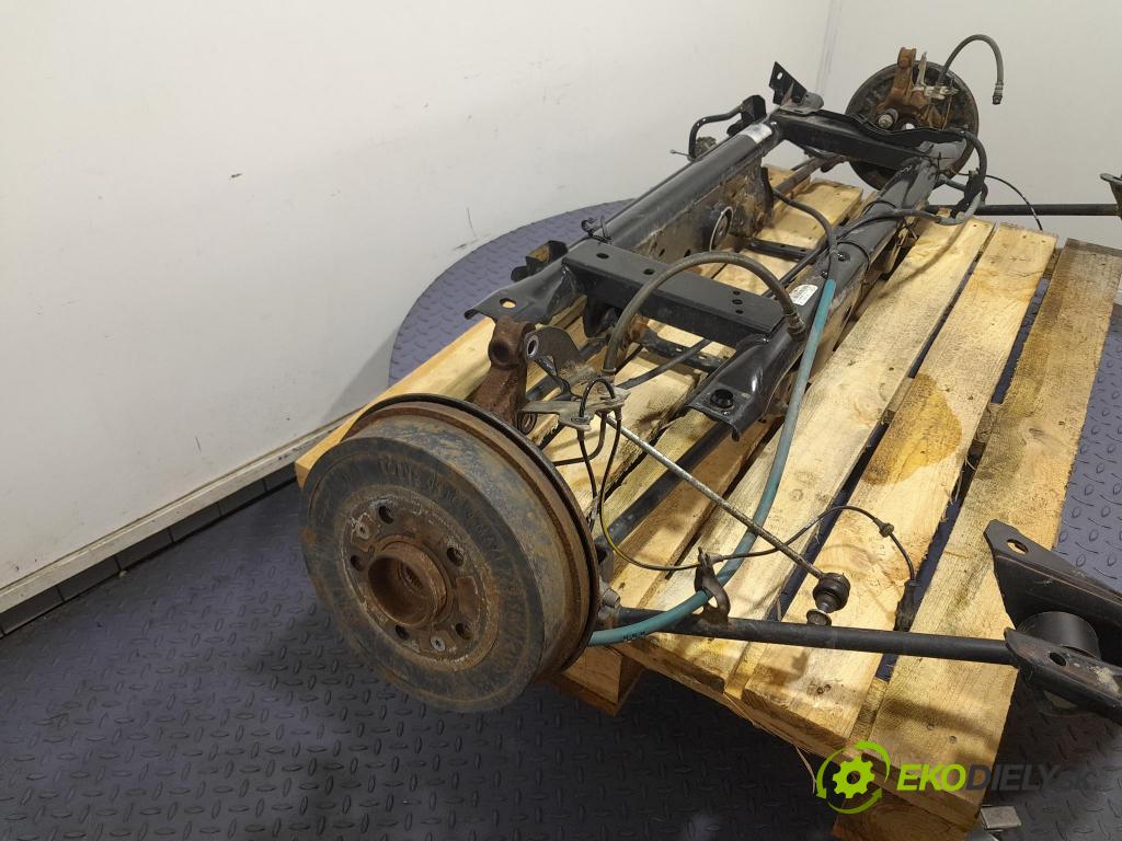 Dacia Duster 2023 výztuha Pozastavenia: Zad: 554039483R