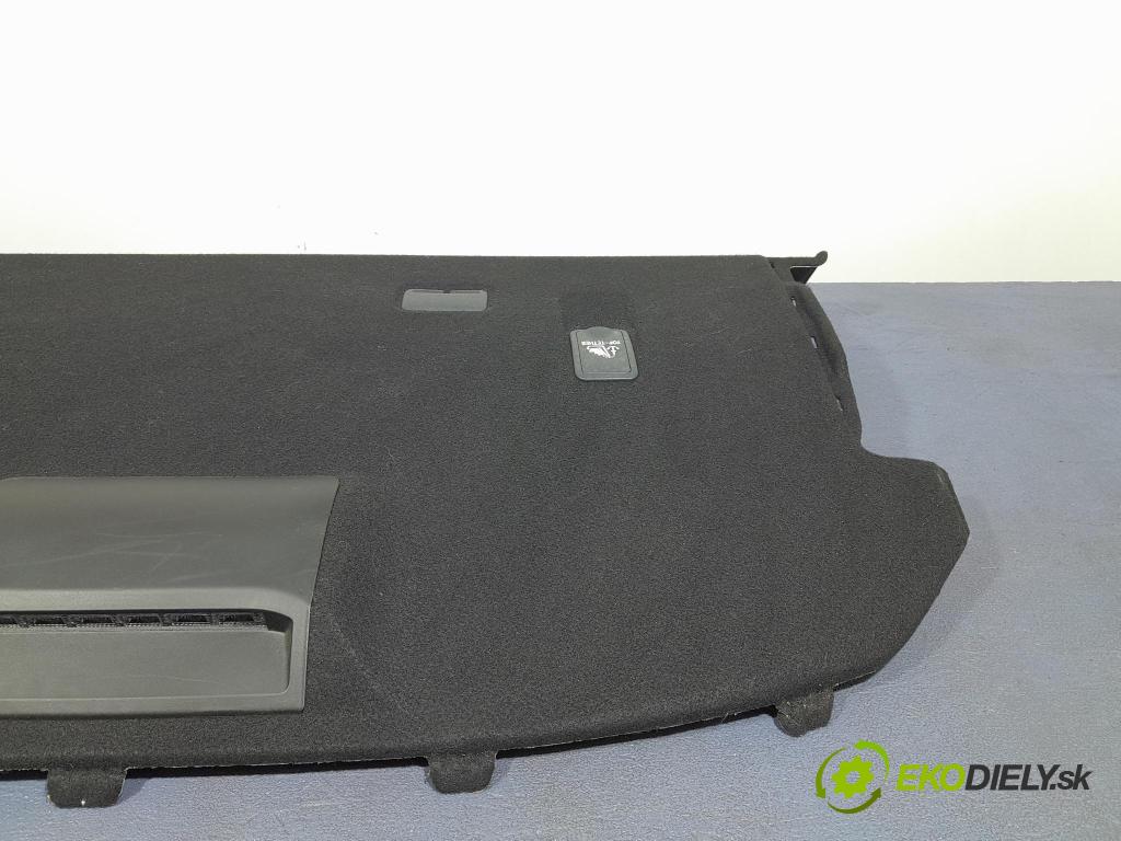 Toyota Corolla 2024 pláto kufr