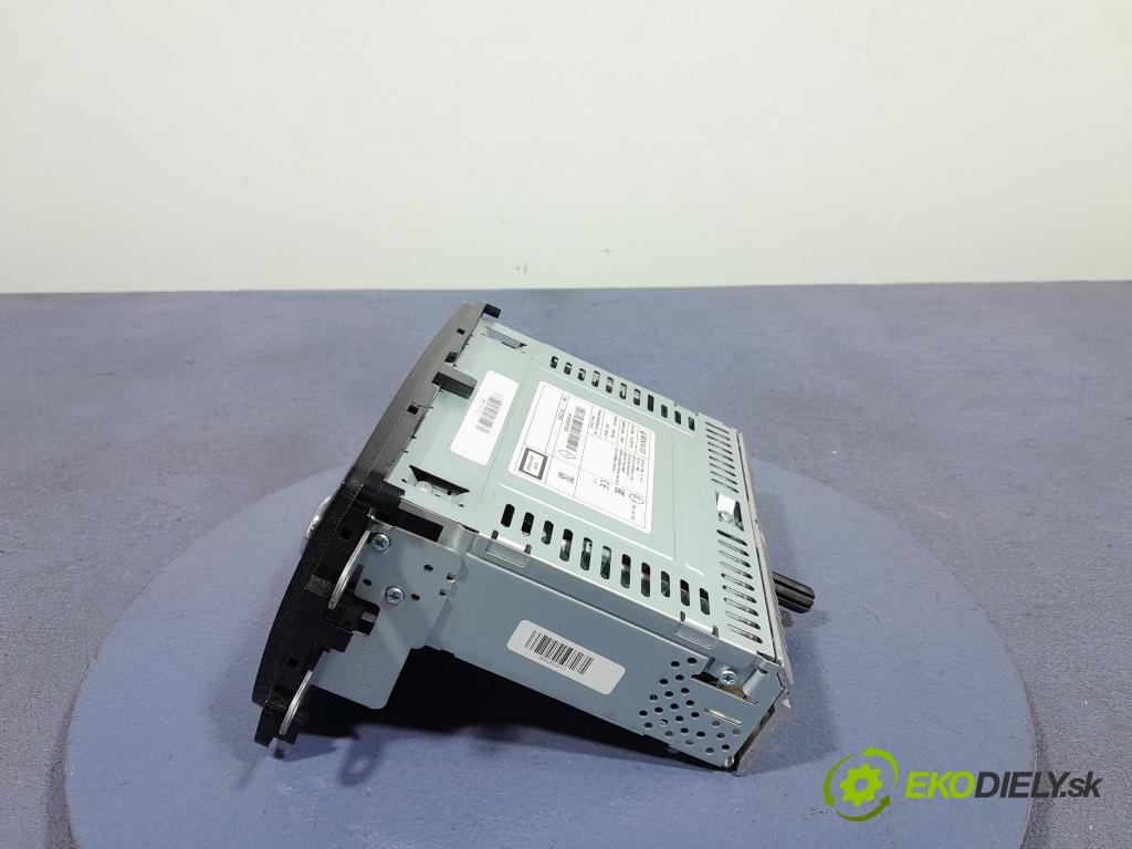 Renault Captur 2015 Radio I Navigace: 281156752R
