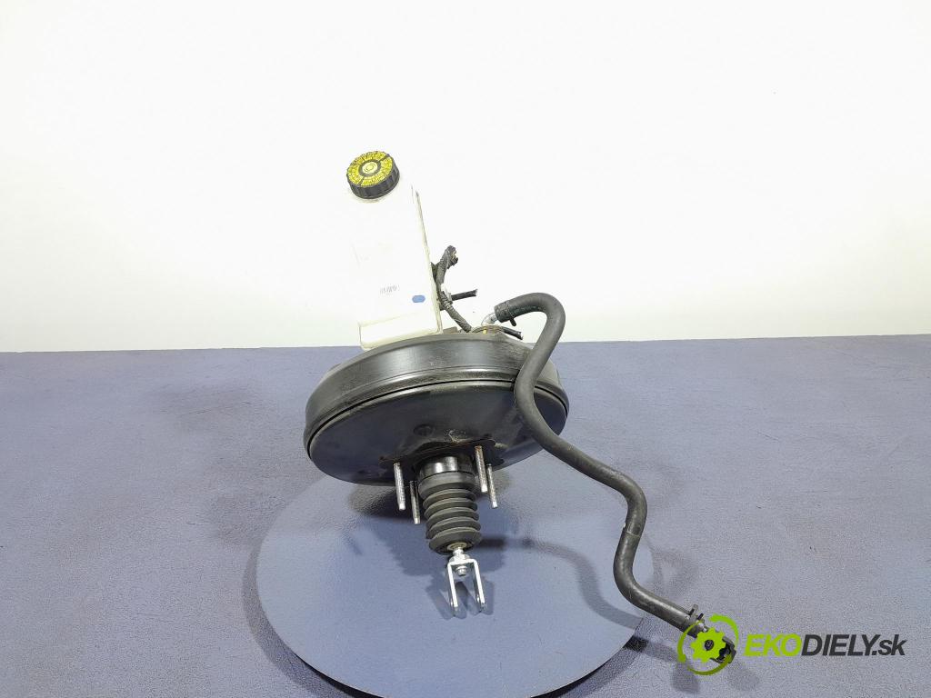 Toyota Corolla 2024 servo Brzdní: 47200-02Q60-B