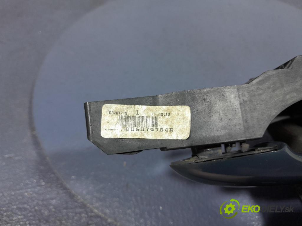 Renault Captur 2015 klika před levá 806079784R