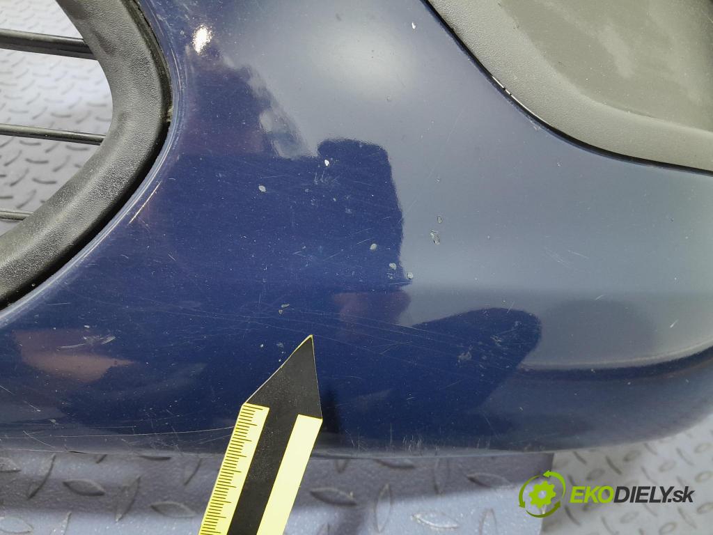 Ford Focus 2008 nárazník před
